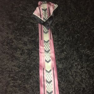 Panatelli Men’s necktie w/ Silk hanky. Pink. NWT